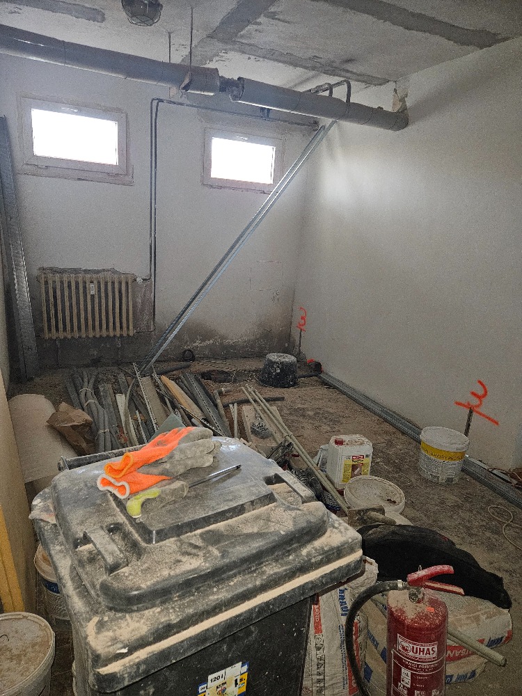 Původní stav - Byt Chrášťany (č. 3) – kompletní rekonstrukce