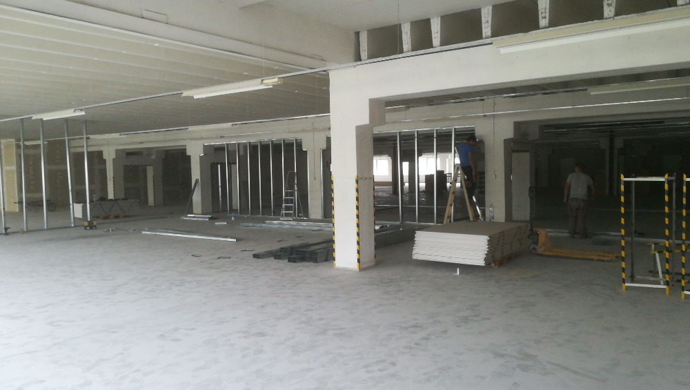 Budova Jankovcova – kompletní rekonstrukce - foto 3