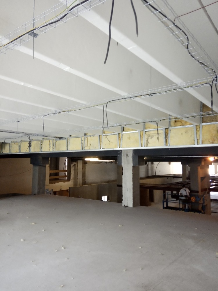 Budova Jankovcova – kompletní rekonstrukce - foto 12