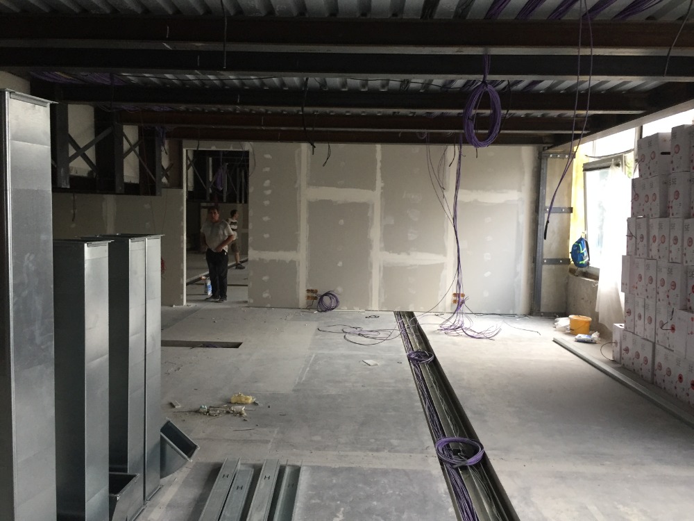 Budova Jankovcova – kompletní rekonstrukce - foto 22