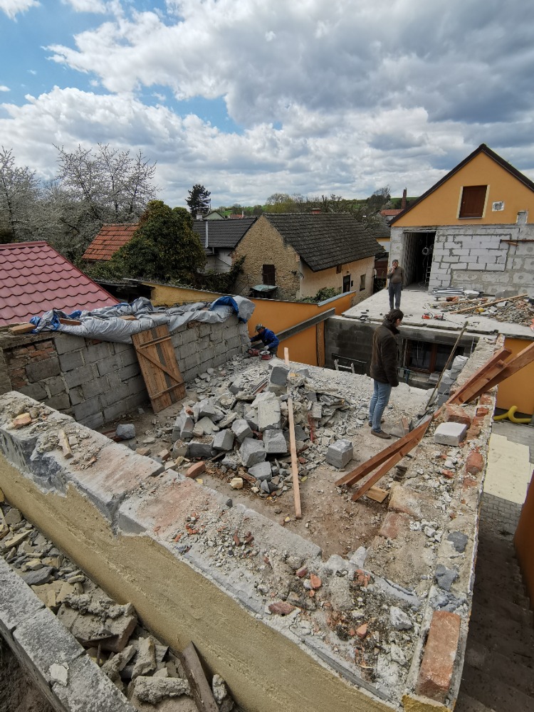 Rodinný dům Měšeni, Lázně – nová výstavba a rekonstrukce - foto 3