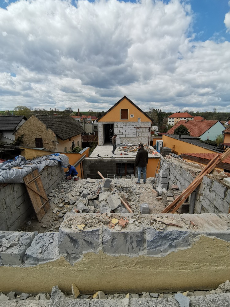 Původní stav - Rodinný dům Měšeni, Lázně – nová výstavba a rekonstrukce