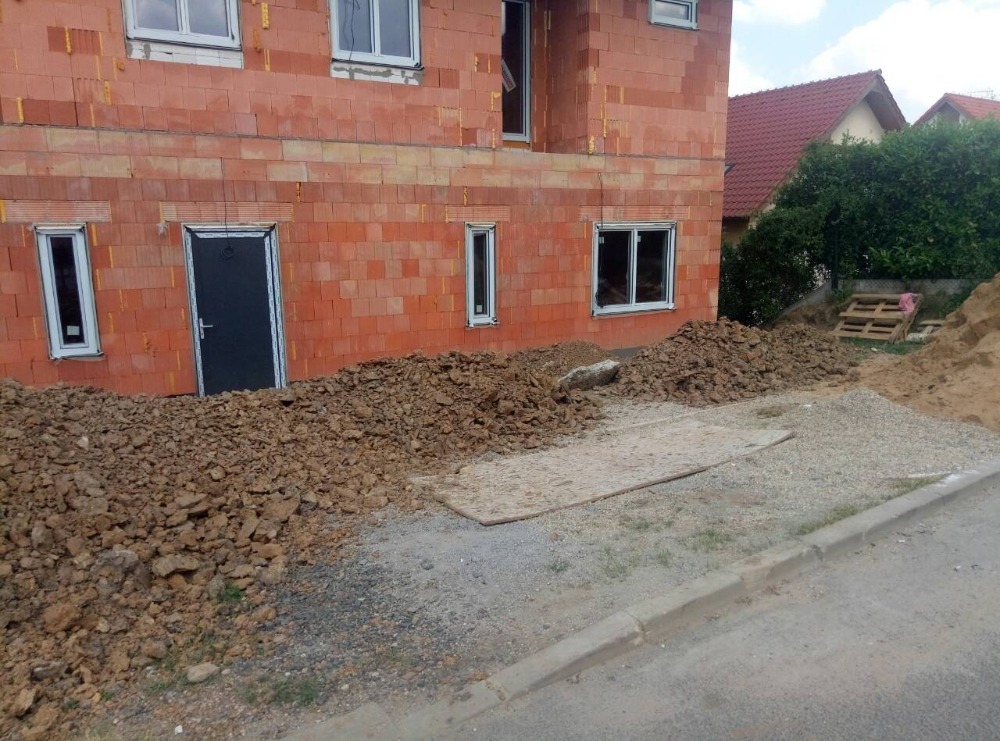 Původní stav - Rodinný dům Osnice – kompletní výstavba