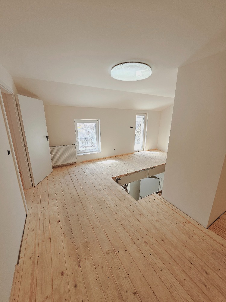 Rodinný dům Panoší Újezd – kompletní rekonstrukce - foto 100