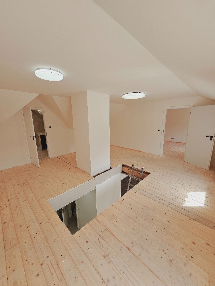 Rodinný dům Panoší Újezd – kompletní rekonstrukce - foto 102