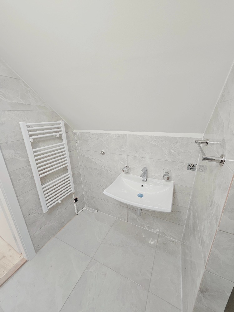 Rodinný dům Panoší Újezd – kompletní rekonstrukce - foto 106