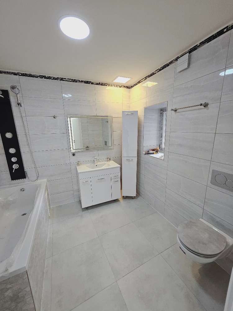 Rodinný dům Panoší Újezd – kompletní rekonstrukce - foto 132