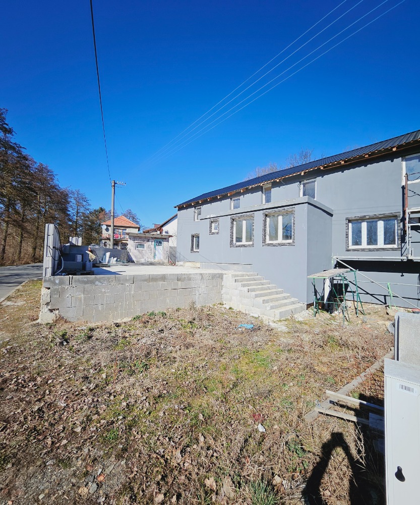 Rodinný dům Panoší Újezd – kompletní rekonstrukce - foto 152