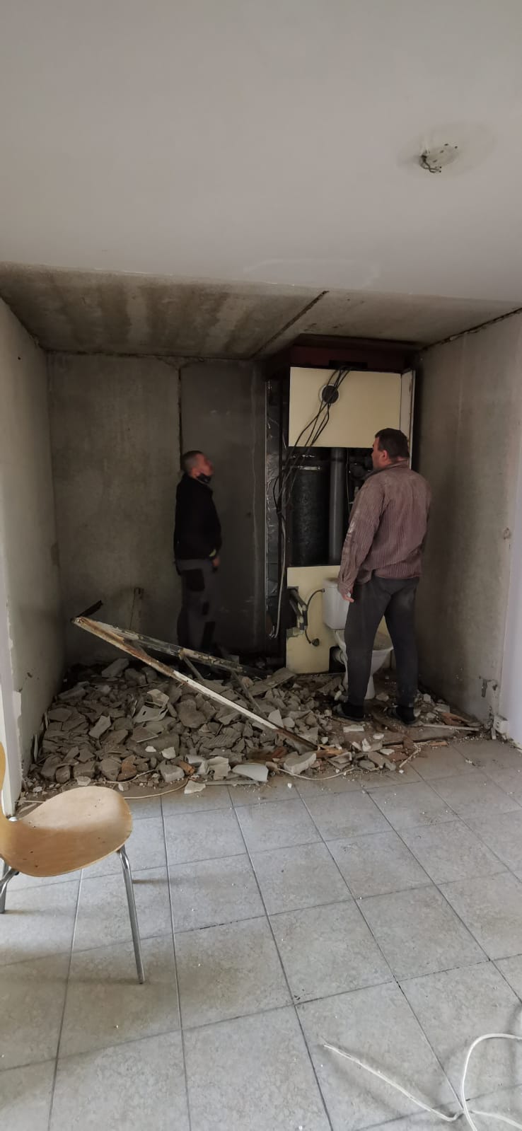 Byt Luhovská – kompletní rekonstrukce - foto 1