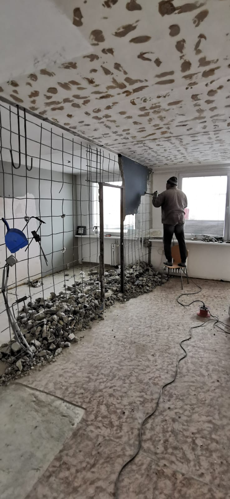 Původní stav - Byt Luhovská – kompletní rekonstrukce