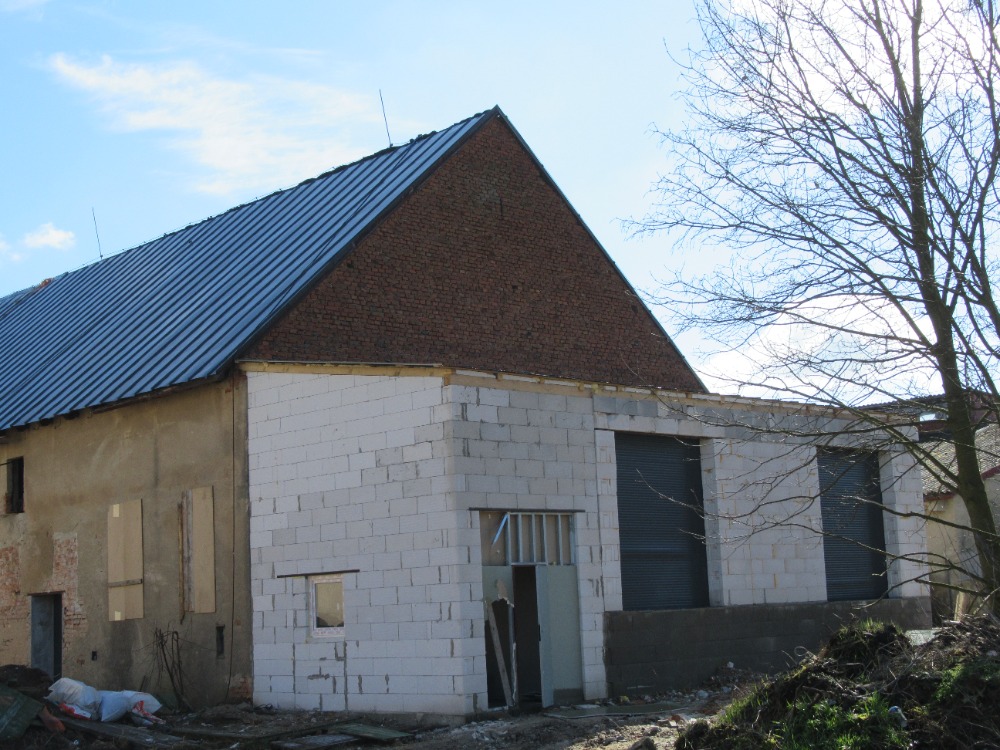 Hala Včelice – rekonstrukce a hrubá stavba - foto 22