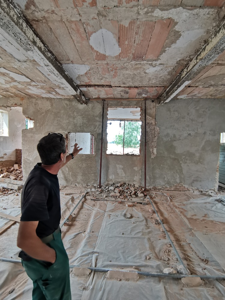 Hala Včelice – rekonstrukce a hrubá stavba - foto 31