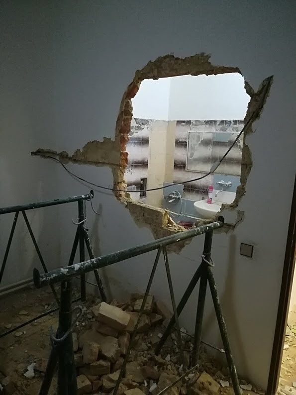 Demoliční a bourací práce