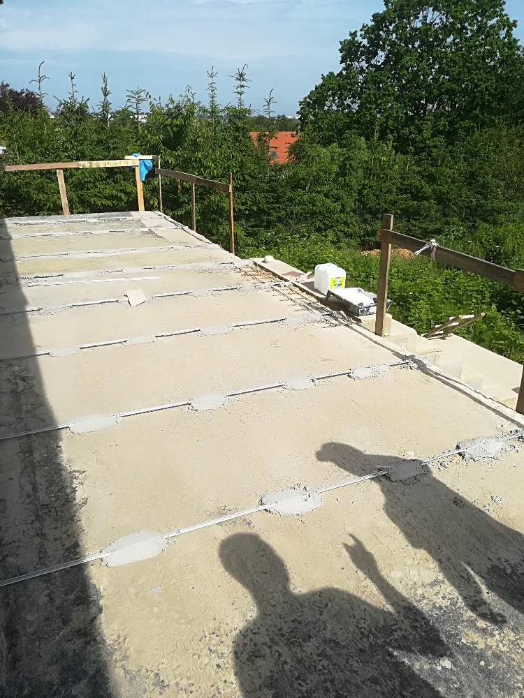 Schodiště, terasy a dlažba